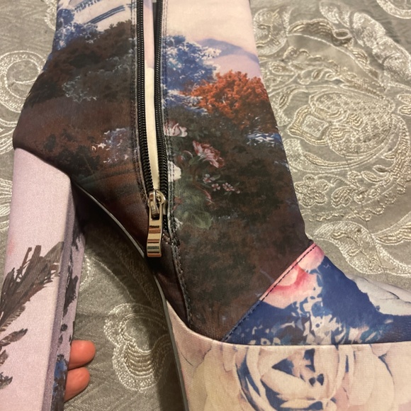 Angel boot - Picture 3 of 4